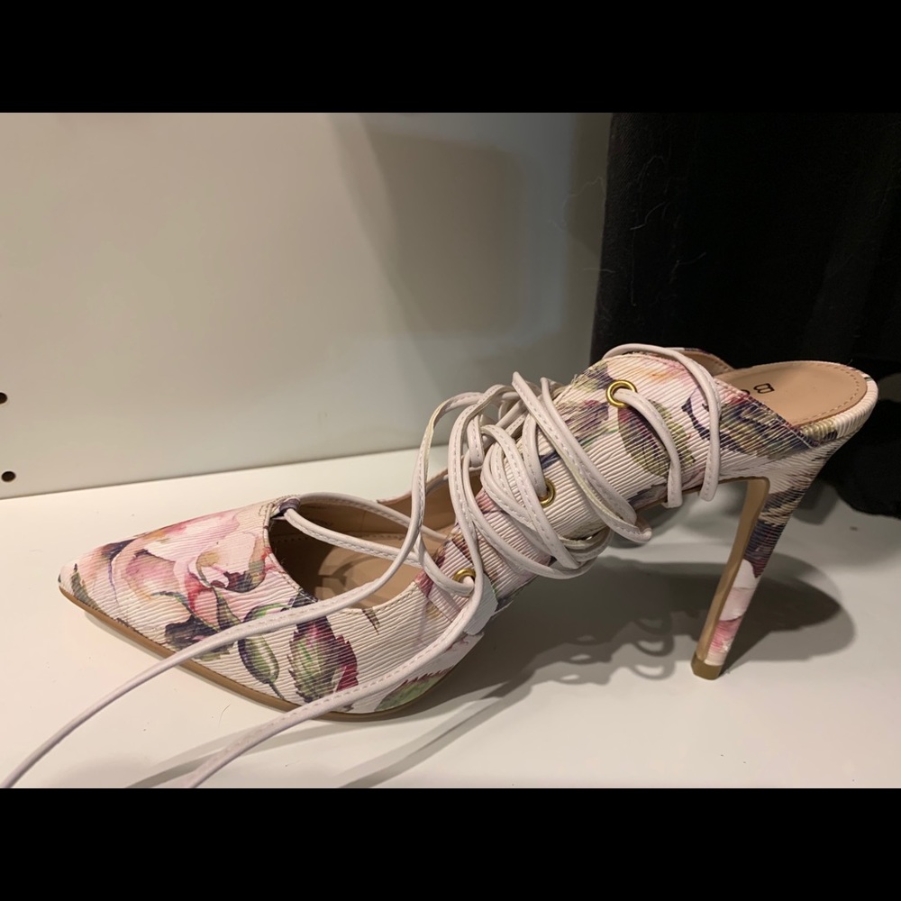 BCBG Flower shoes